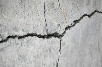 Трещина на бетонной поврехности